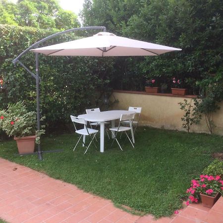 La Casa Di Sandra Pugnano Exterior photo